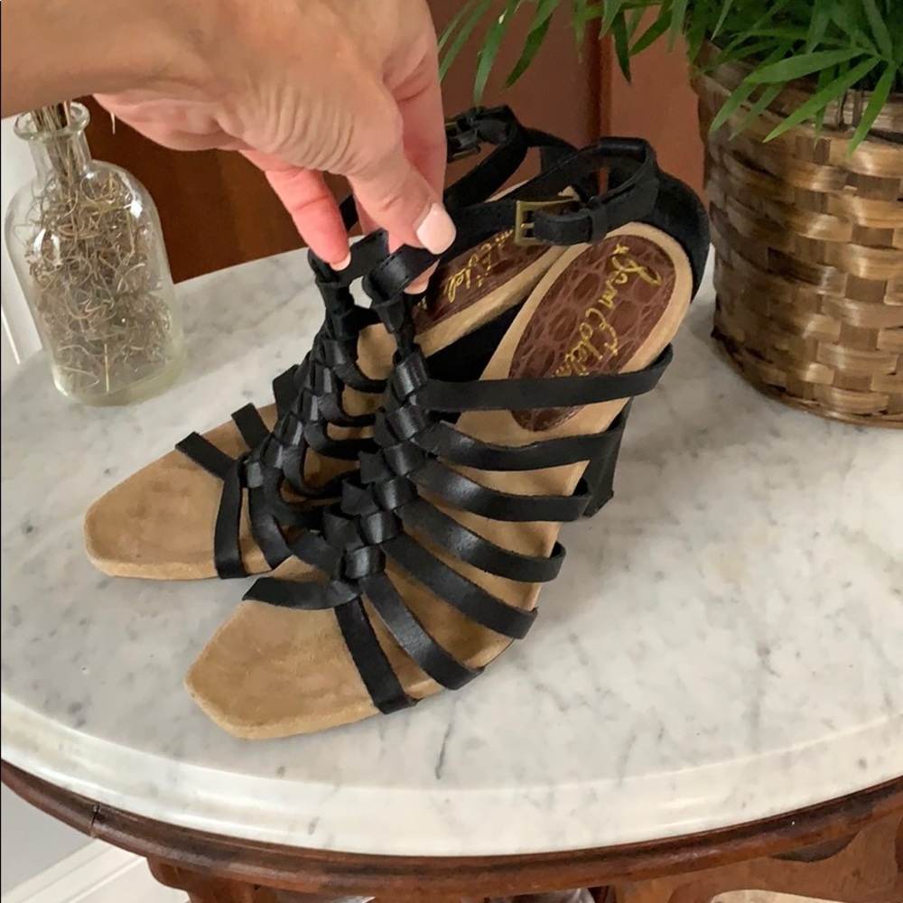 Sam Edelman Black Wedges